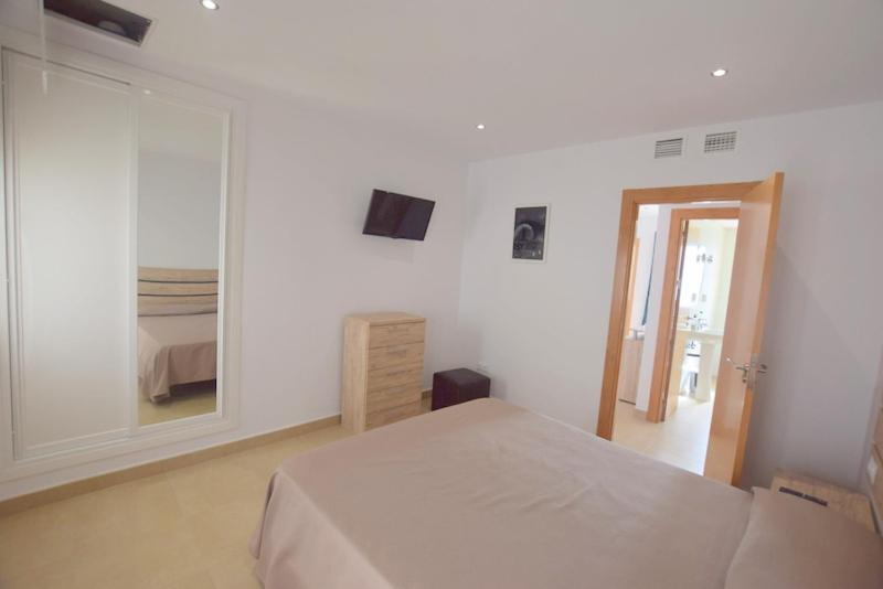 Carihuela 1ª Linea De Playa Appartement