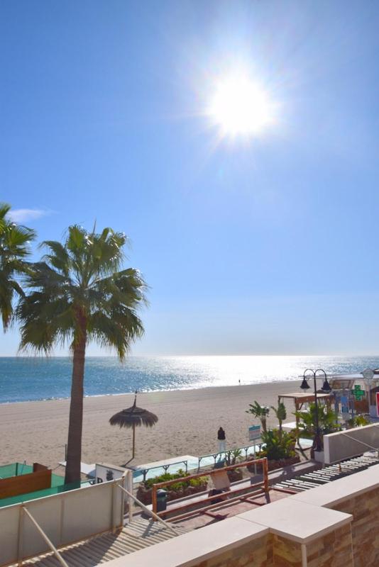 Carihuela 1ª Linea De Playa Appartement Torremolinos